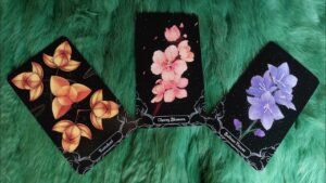 Leia mais sobre o artigo VŨ TRỤ MUỐN NHẮN NHỦ ĐIỀU GÌ VỚI BẠN TRƯỚC KHI BƯỚC VÀO THÁNG 4 NHỘN NHỊP NÀY? @EvelynTarot