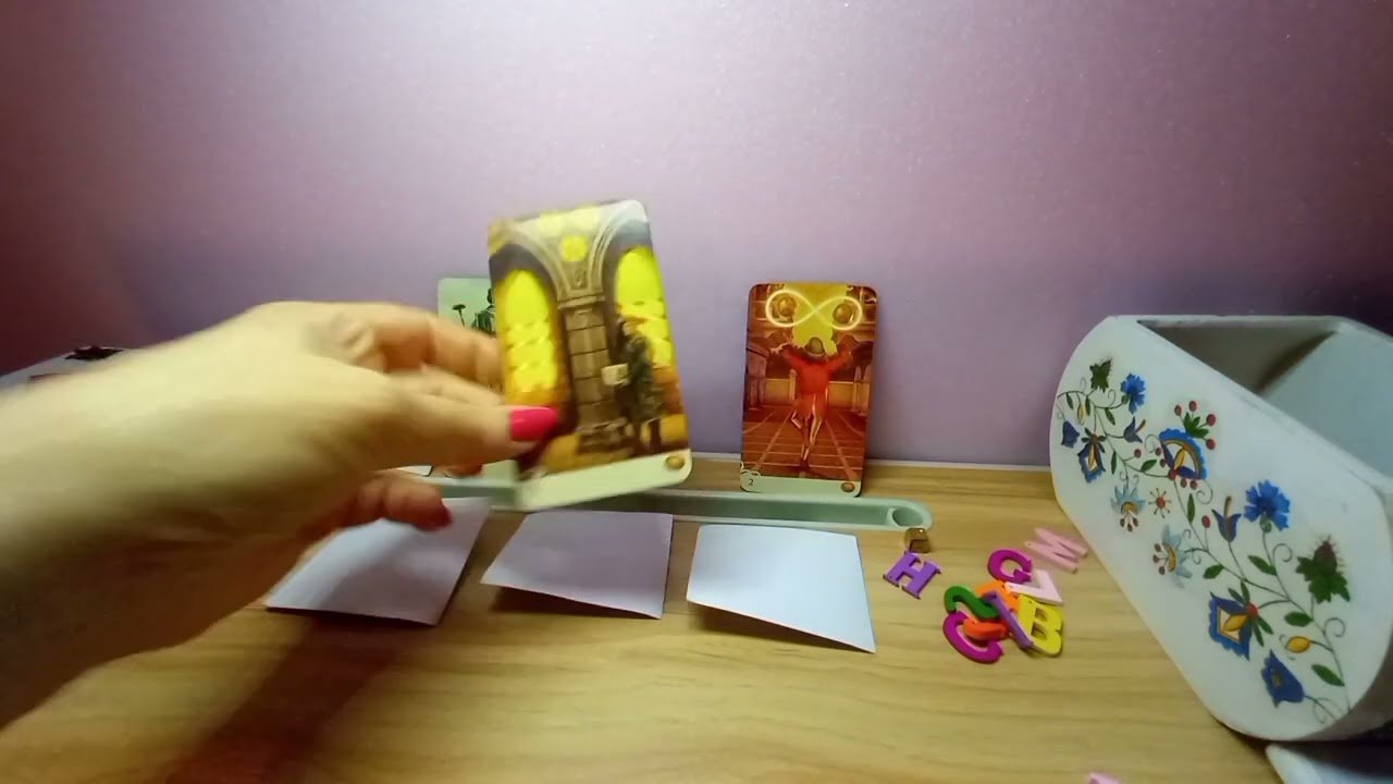 No momento, você está visualizando ♥ ŠTA BI VAM VAŠA OSOBA SADA REKLA? 💬 ŠTA BI VAM NAPISALA? 📰 🔮 #tarot #misli #ljubav