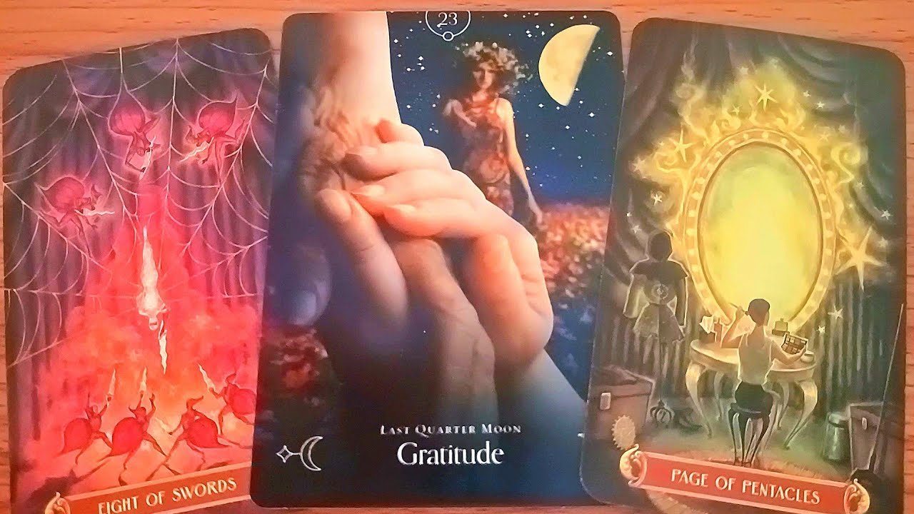 No momento, você está visualizando AI LÀ NGƯỜI LIÊN TỤC NGHĨ TỚI BẠN DẠO GẦN ĐÂY / TAROT READING