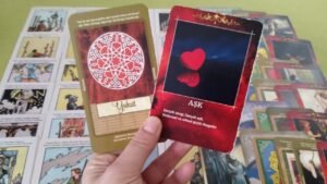Leia mais sobre o artigo AKLIMDAKİ KİŞİ❤ 🧿BUGÜN SENİNLE İLGİLİ NE HİSSEDİYOR❤ 🧿💯#tarotfalı #aklımdakikişihakkımdanedüşünüyor