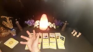 Leia mais sobre o artigo Aklımdaki kişi için ne ifade ediyorum/onun hayatının neresindeyim#keşfet #tarot #shortvideo