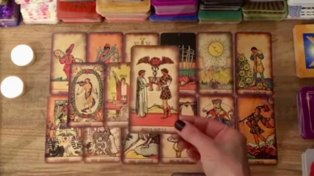 No momento, você está visualizando Aklımdaki Kişi Tarot Açılımı 💘 Geçmiş, Gündem Ve Yakın Gelecekte Bizi Neler Bekliyor 🧜