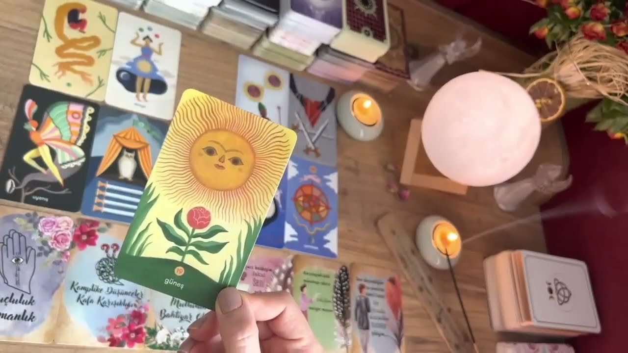 No momento, você está visualizando Duygusu 🌷Düşüncesi 🌷 Hisleri 🌷 Eylem Planı… Aklımdaki Kişi Tarot Açılımı ✍️