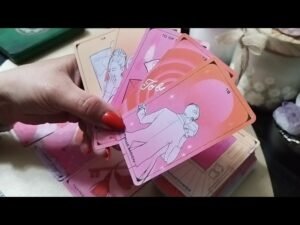 Leia mais sobre o artigo ✨O vizită neașteptată îți schimbă toată viața!✨🍾🥂🎉♥️Dans sub clar de lună!👩‍❤️‍💋‍👨