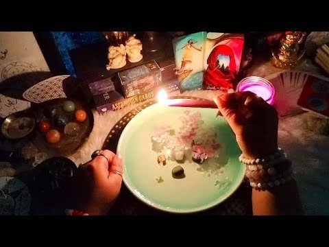 No momento, você está visualizando Question and Answer Session #livestream #livetarot #livetarotcardreading