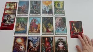 Leia mais sobre o artigo Sessizliğin Onu Nasıl Etkiliyor? Sessizliği Bozacak mı? Tarot