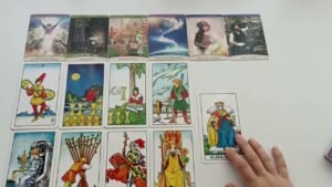 Leia mais sobre o artigo Yakın Gelecekte Seni Neler Bekliyor?🧿Tarot