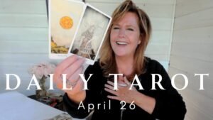 Leia mais sobre o artigo Your Daily Tarot Reading : Get Ready, THE HOLY Grail Of LOVE Is Offered | Spiritual Path Guidance