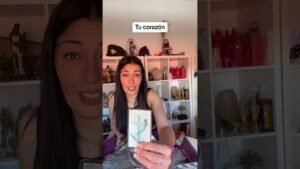 Leia mais sobre o artigo 🔮🧿🙏❤️amor economía y suerte #tarot#videncia#saraalmatarot#parasicologia#astróloga#formol