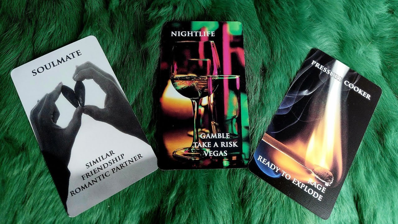 No momento, você está visualizando BẠN ĐANG VÔ TÌNH GÂY THƯƠNG NHỚ CHO AI? @EvelynTarot