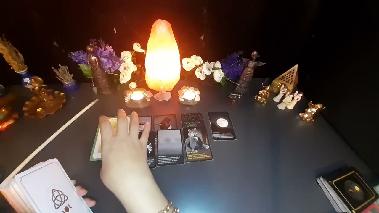 No momento, você está visualizando Ben ne yapmalıyım /Sistemden bana gelen mesaj ne/neler bekliyor beni #tarot #tarotreading