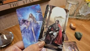 Leia mais sobre o artigo 🔮✨️Ele(a) PENSOU em você HOJE?