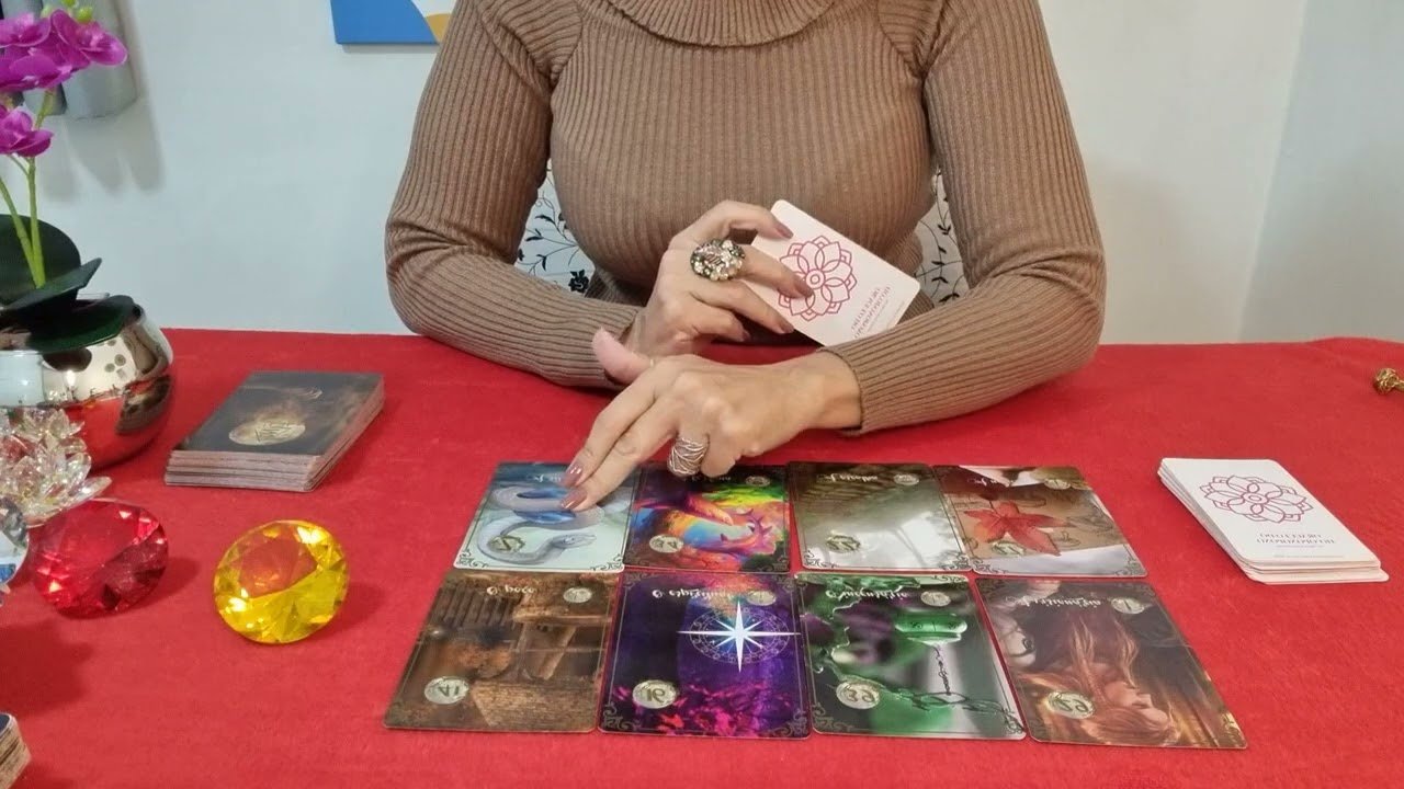 No momento, você está visualizando 🔮✨️ELE(A) PENSOU EM VOCÊ HOJE?? – Tarot Responde