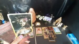 Leia mais sobre o artigo Eril dişil enerji tarot açılımı/anın enerjileri, duygu ve düşünceleri ne