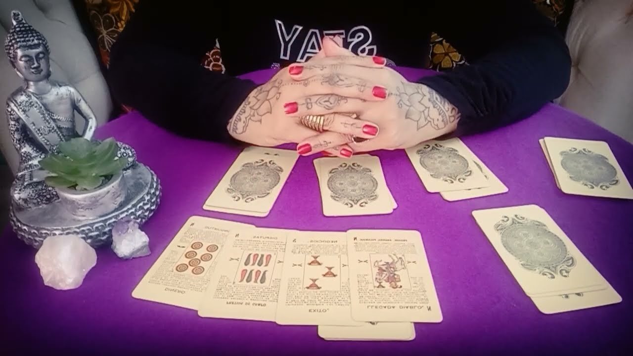No momento, você está visualizando 🔥ESTA PERSONA TE AMA TANTO ASI COMO TU A EL/ELLA🔥#tarot #almasgemelas #shortvideo #tiktok #brujeria