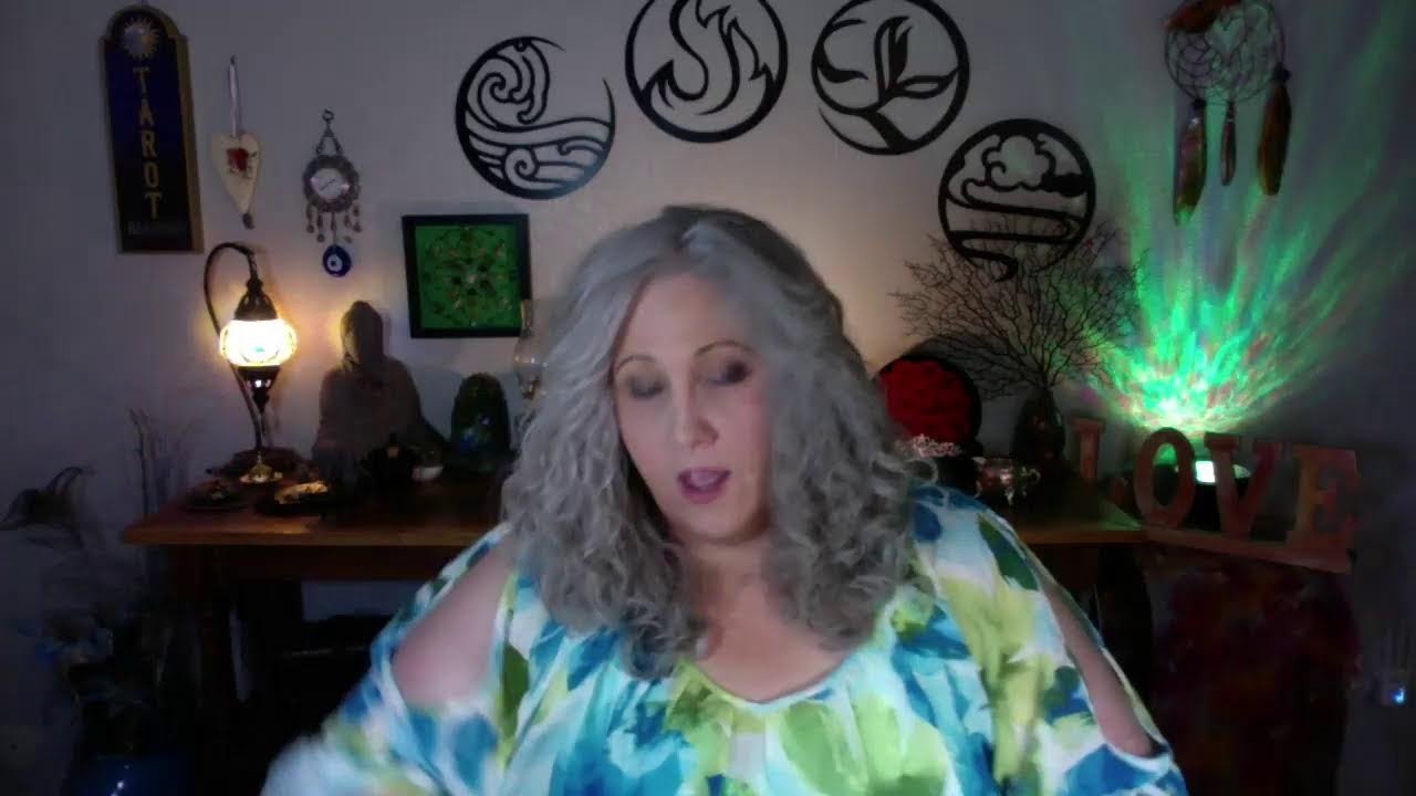 No momento, você está visualizando I’m taking political questions LIVE