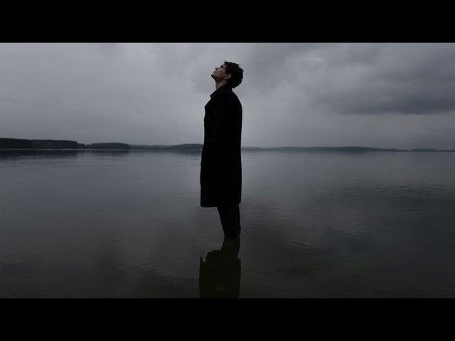 No momento, você está visualizando INDIFERENȚA DOARE😢 NU ÎI PLACE DE LOC ABSENȚA TA.🤯😠💔