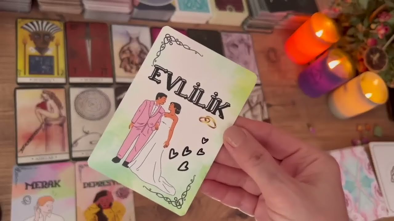 No momento, você está visualizando Onun İçin Ne Anlam İfade Ediyorum ❓ Aklımdaki Kişi Tarot Açılımı ♥️