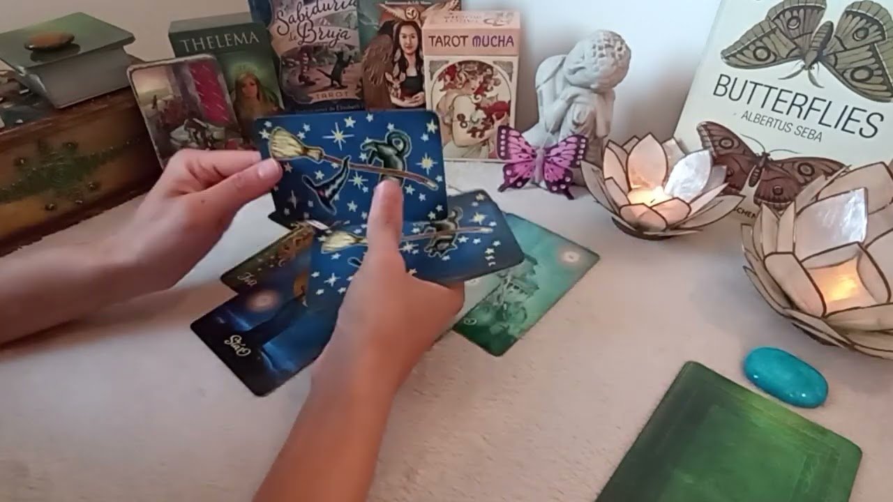 No momento, você está visualizando 💫🦋¿Qué piensa, qué siente, qué hará?🦋💫Tarot  interactivo