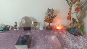 Leia mais sobre o artigo ✨🔮TE CONFIESA QUE LE HACES SENTIR EN ESTE MOMENTO..🗣️❤️tarot interactivo amor✨