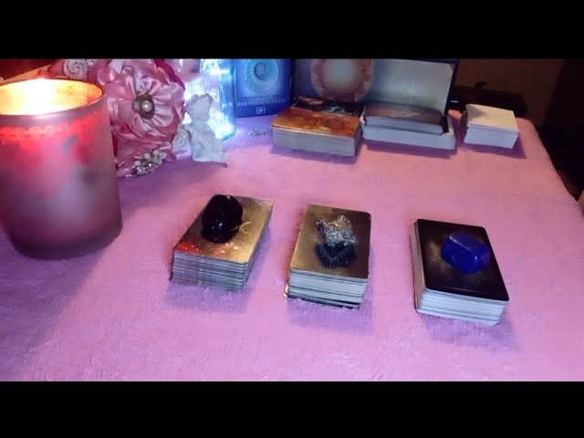 No momento, você está visualizando 🩷🕊🔮✨️ QUÉ PIENSA, QUÉ SIENTE, QUÉ HARÁ? ✨️🔮🕊🩷 Tarot Interactivo Amor Hoy