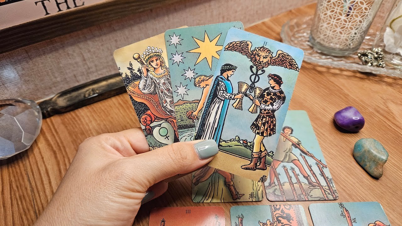 No momento, você está visualizando 🔮✨️Como ele(a) ESTÁ EM RELAÇÃO A VOCÊ HOJE?