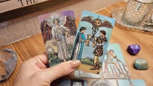 Leia mais sobre o artigo 🔮✨️Como ele(a) está EM RELAÇÃO A VOCÊ HOJE?