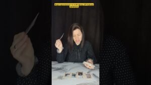 Leia mais sobre o artigo будет ли счастье с этим человеком #мчд #таро #tarot #любовь #гадание #таросегодня #таролог