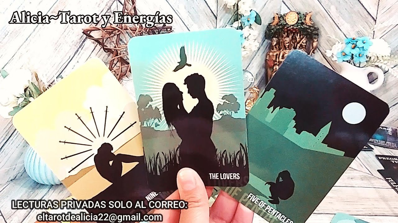 No momento, você está visualizando ✨En una Lucha Contra Sus Sentimientos y Sus Viejos Patrones😓💥 Te Ama pero esto le Sucede Hoy🔮 #tarot