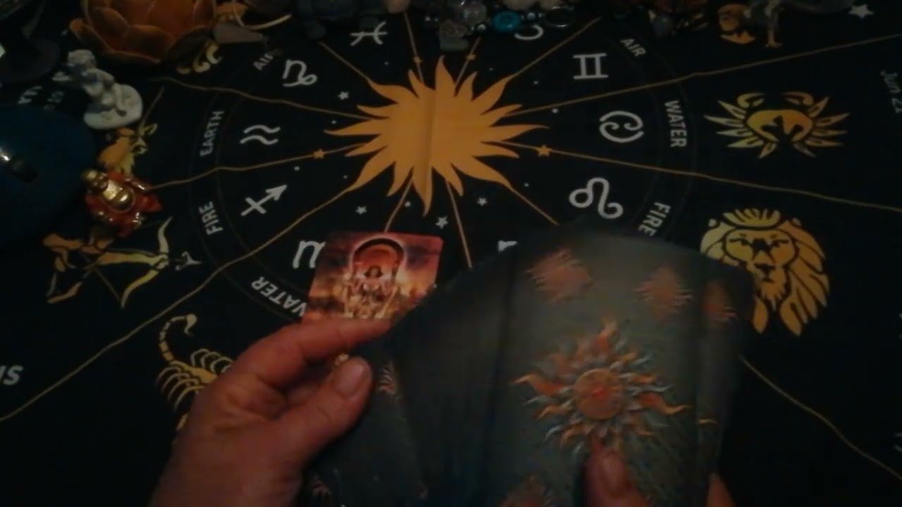No momento, você está visualizando Napi tarot