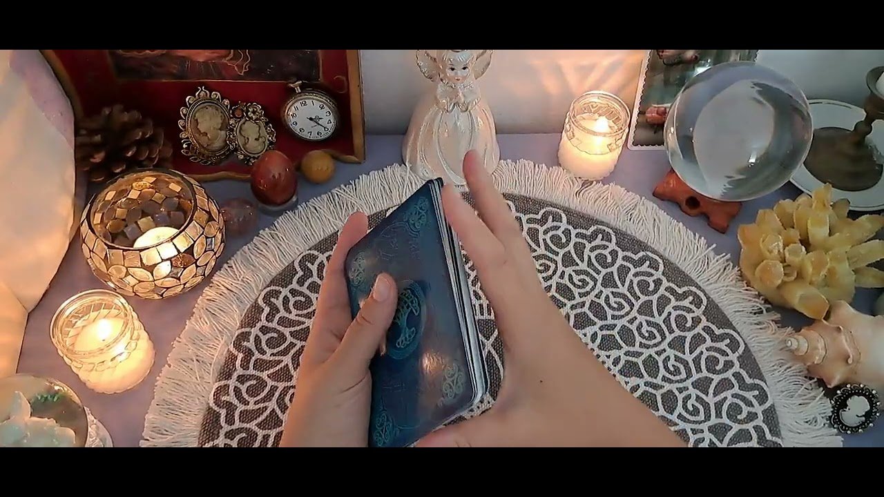 No momento, você está visualizando 🛎️Ovo vam želi reći sada,kaje se možda je kasno?!🔮Tarot citanje🔮
