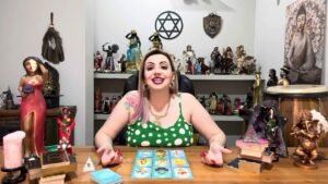 Leia mais sobre o artigo Rosa Caveira VAI TE GUIAR naquela Situação e FALAR o que VAI ACONTECER!