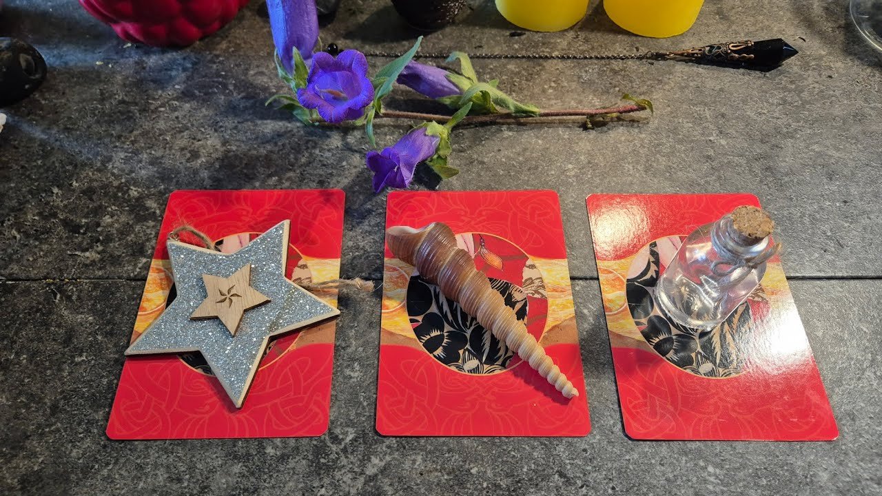 No momento, você está visualizando Tko vam se želi javiti, zašto, kada…? 🥰 intuitivno tarot čitanje