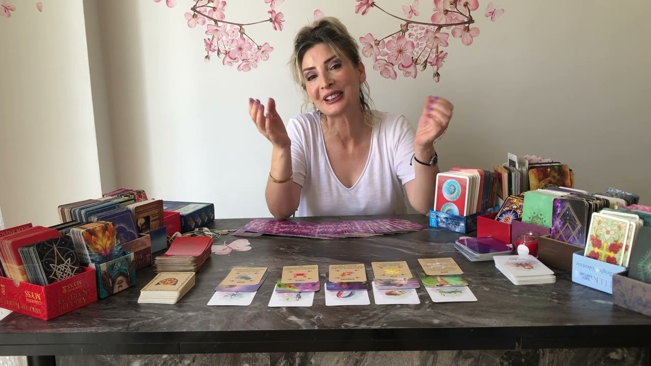 No momento, você está visualizando 💜AKLIMDAKİ KİŞİ✨SENİ MERAK EDİYOR MU#tarot#aklımdakikişitarot#tarotfalı
