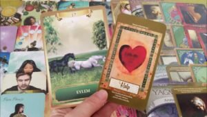 Leia mais sobre o artigo AKLINDAKİ KİŞİ❤ 💌SENİN İLE İLGİLİ HANGİ KARARI ALDI❤ 🧿💯#tarotfalı #aklımdakikişihakkımdanedüşünüyor