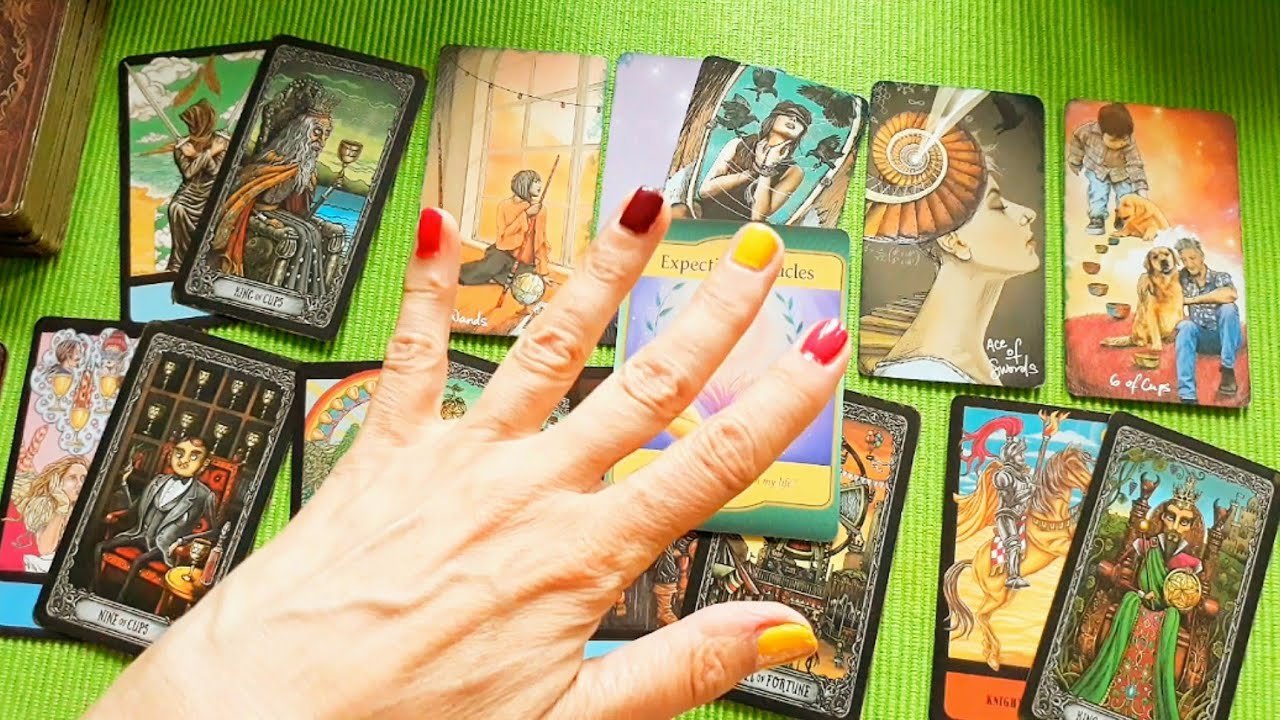 No momento, você está visualizando CO O TOBIE MYŚLI – tarot bezterminowy