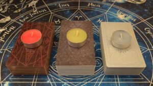 Leia mais sobre o artigo Czy On / Ona pragnie powrotu do Ciebie? 🔎🤔🙏 (Czytanie Bezterminowe⌛️): Wybierz Talie i sprawdź! 🃏🎴🀄️