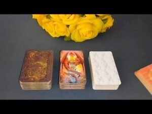 Leia mais sobre o artigo (Deste Seç)💖 Aklındaki Kişi Seni Nasıl Görüyor (Geçmişte Ve Şimdi) 🪄