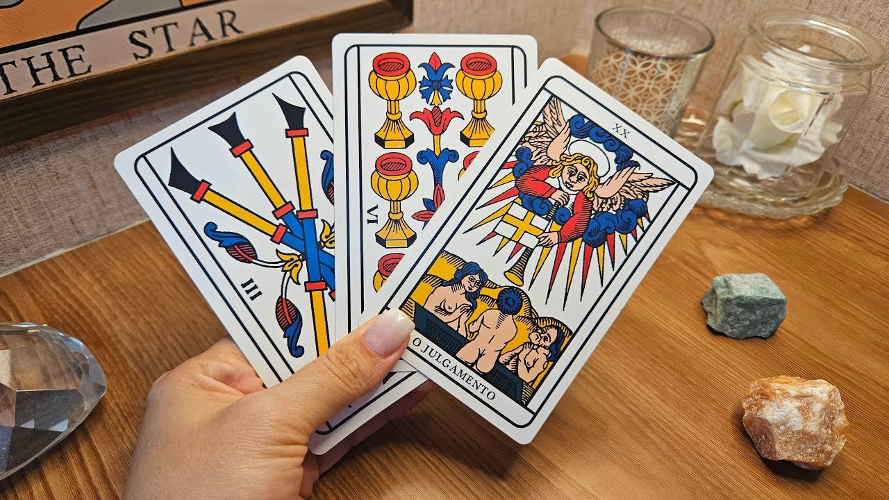 No momento, você está visualizando 🔮✨️Ele(a) PENSOU EM VOCÊ HOJE?