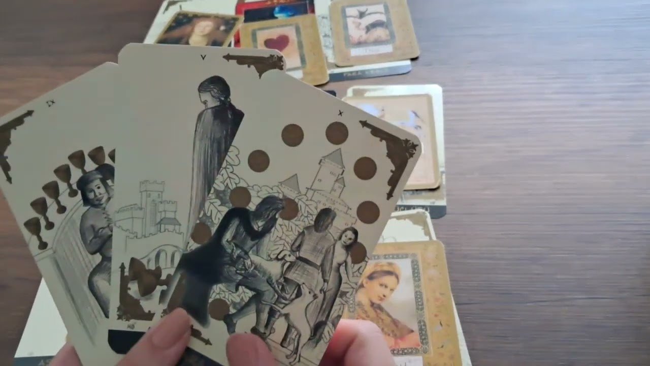 No momento, você está visualizando Kalbindeki Kişi Derin Bilinçaltı Senle İlgili Düşünceleri Tarot Yorumu 🧚🏻‍♀️