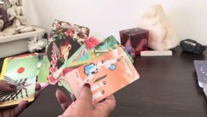 Leia mais sobre o artigo LA VERDAD ESTÁ MÁS CERCA DE LO QUE PENSAS 🧿#tarot #tarotinteractivogratis #tarotcards