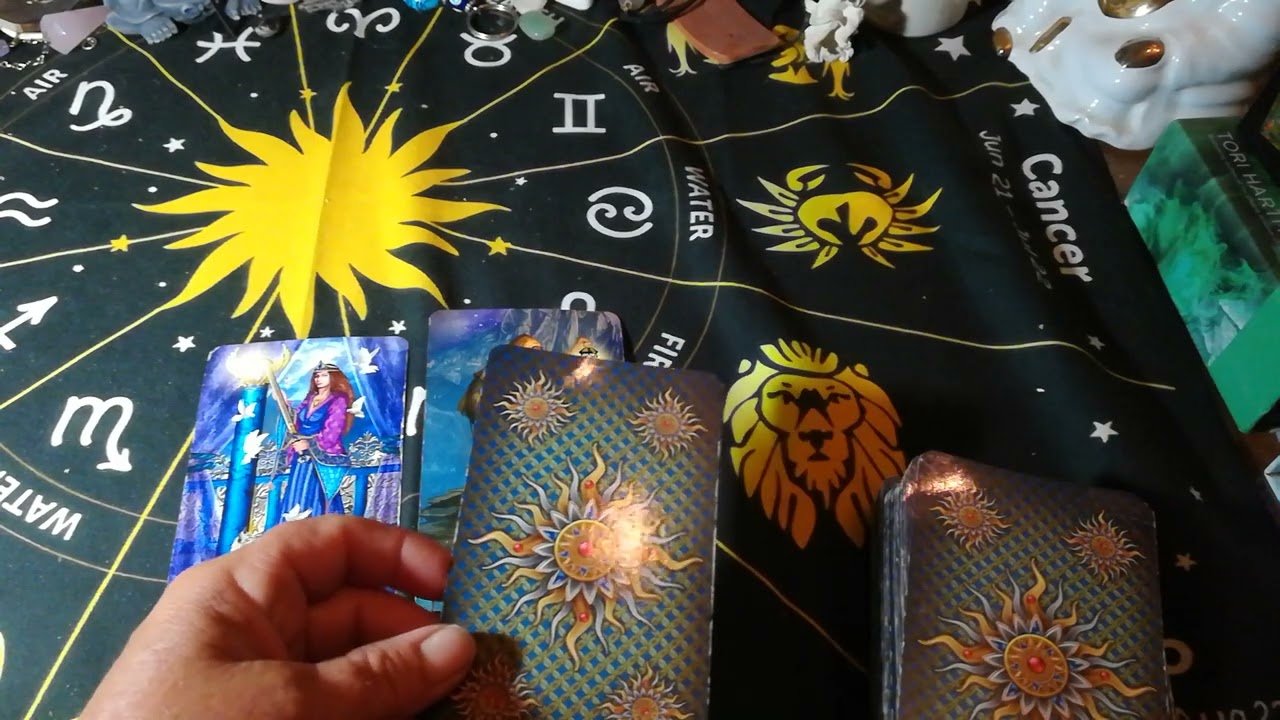 No momento, você está visualizando Napi tarot