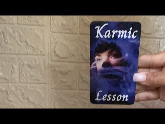 No momento, você está visualizando Theyre coming to you w/loving feelings out of fear you dating someone else.ALL your ex’s face karma