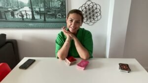 Leia mais sobre o artigo ⚖️ İLAHİ ADALET TECELLİ EDECEK Mİ ? #tarot #aklımdakikişitarot #yasakaşktarotaçilimi #aşkfalı #fal