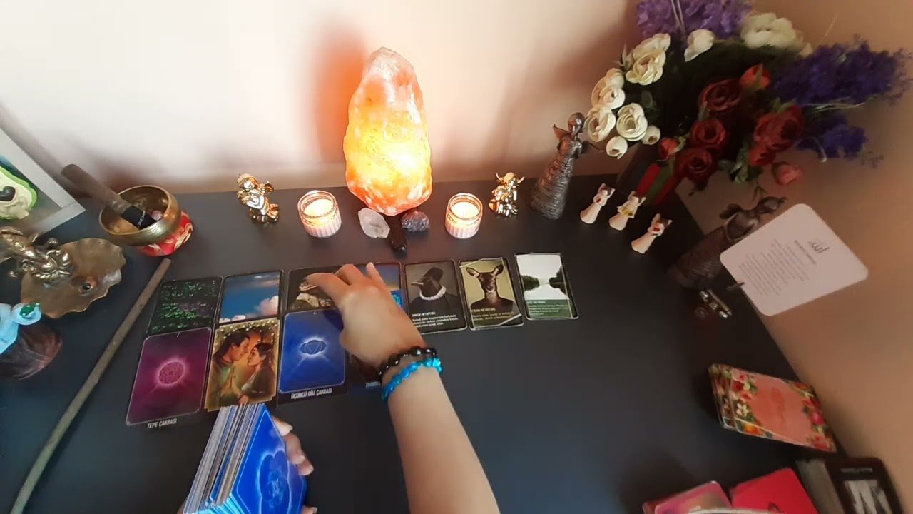 No momento, você está visualizando Aklımdaki kişi bensiz nasılO BENSİZ NASIL NE DURUMDA#keşfet #tarot #shortvideo #keşfetbeniöneçıkar