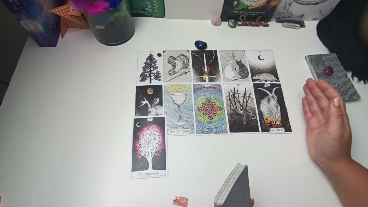 No momento, você está visualizando QUÉ HARA? 💥 Tarot interactivo hoy + lectura para ti 🫂❤️🩹❤️