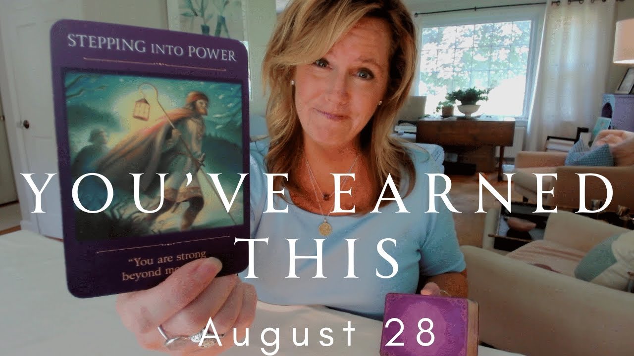 No momento, você está visualizando Your Daily Tarot Reading : You’ve EARNED This! | Spiritual Path Guidance