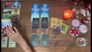 Leia mais sobre o artigo Aklımdaki kişinin seninle ilgili amacı nedir?#tarot #expartner #tarotreading #tarotcards #enerji