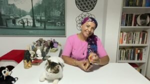 Leia mais sobre o artigo ❤️AKLINDAKİ KİŞİ SENDEN ÖZÜR DİLEYECEK Mİ? #tarot #tarotfali #aklımdakikişitarot #yasakaşktarot