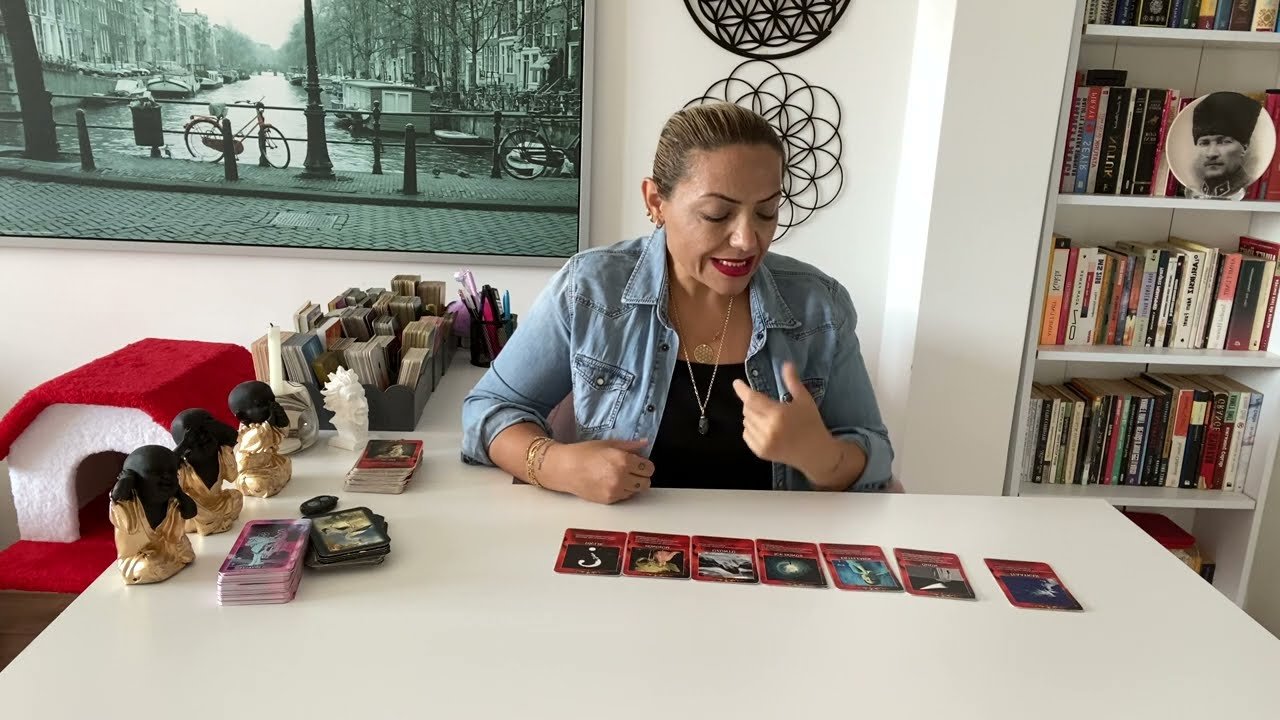 No momento, você está visualizando 🔮AKLINIZDAKİ KİŞİ SİZİ SEVİYOR MU? MERAK EDİYOR MU? ÖZLÜYOR MU? #tarot #fal #aklımdakikişitarot